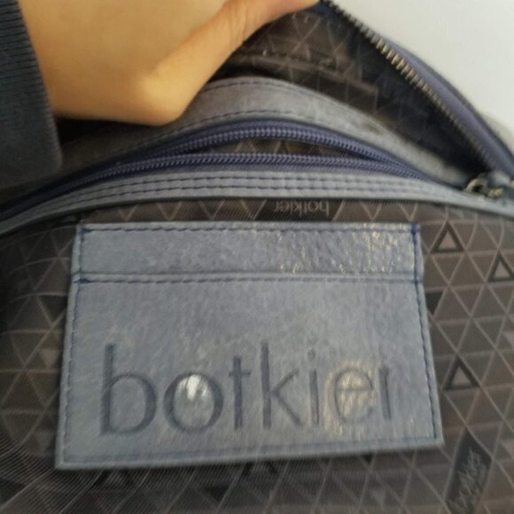 Botkier Crossbody Shoulder Top Zip Tassel Bag - Picture 8 of 16
